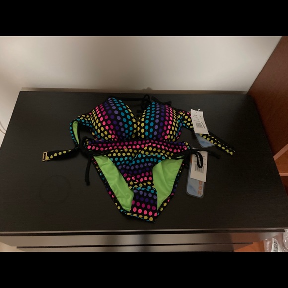 NWT IN MOCEAN Bikini top with matching bottoms - Picture 1 of 6